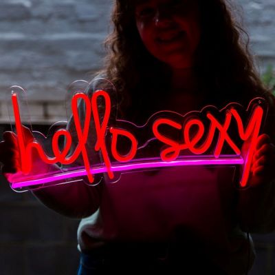 Hello Sexy