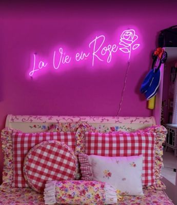 La Vie En Rose Sign
