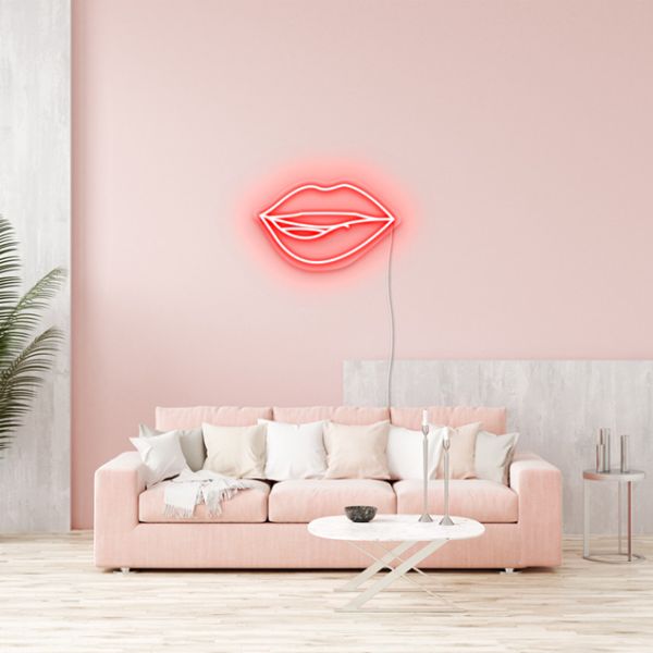 Bite Lips Neon Light: pre-designed LED neon art from Custom Neon®