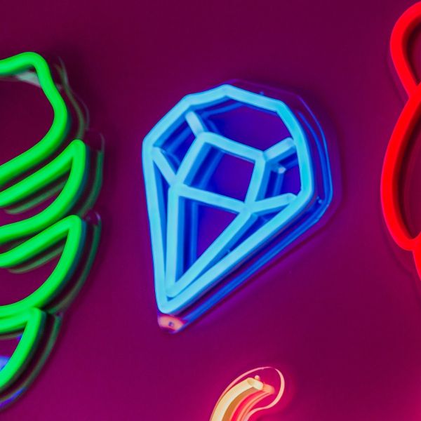 Sparkling Diamond LED neon art from Custom Neon®