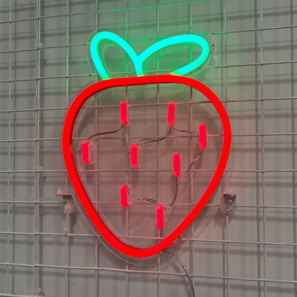 LED neon strawberry in red and green from Custom Neon