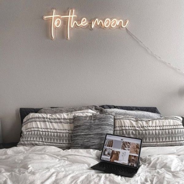 To The Moon warm white bedroom sign @scienceandsaintlaurent by CUSTOM NEON®