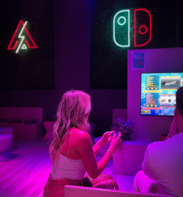 Custom Neon® gaming signs & logos @allsystemsgoma