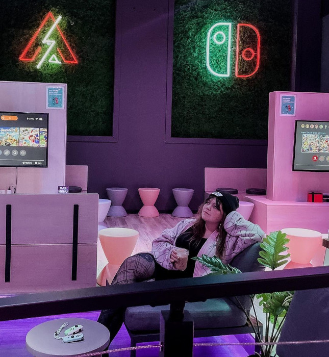 Custom Neon® gaming signs & logos @allsystemsgoma