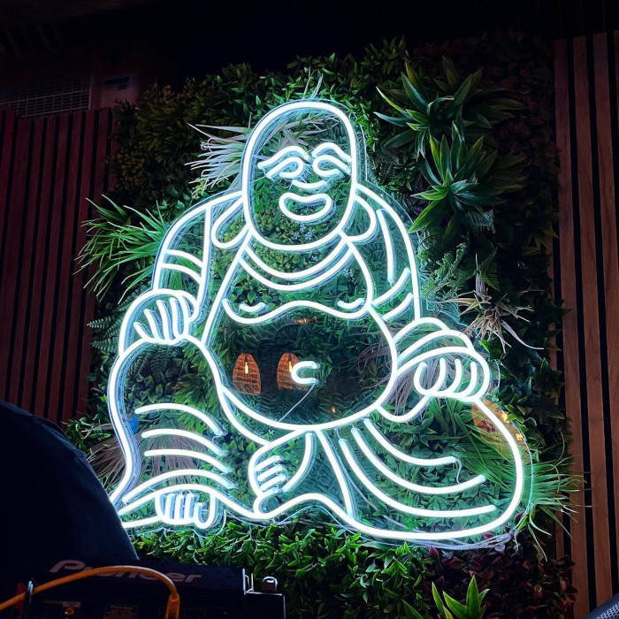 Yellow branded tagline sign @mktplce.uk made by Custom Neon® photography @brianfbenton