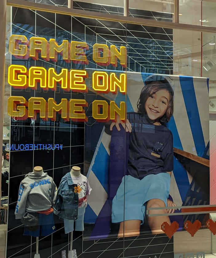 Custom Neon&reg; animated window sign @cottononkids