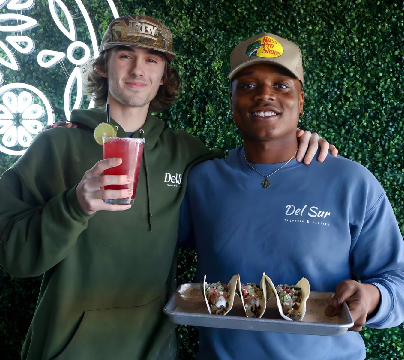 White Custom Neon® outdoor Mexican art @delsurtacqueria