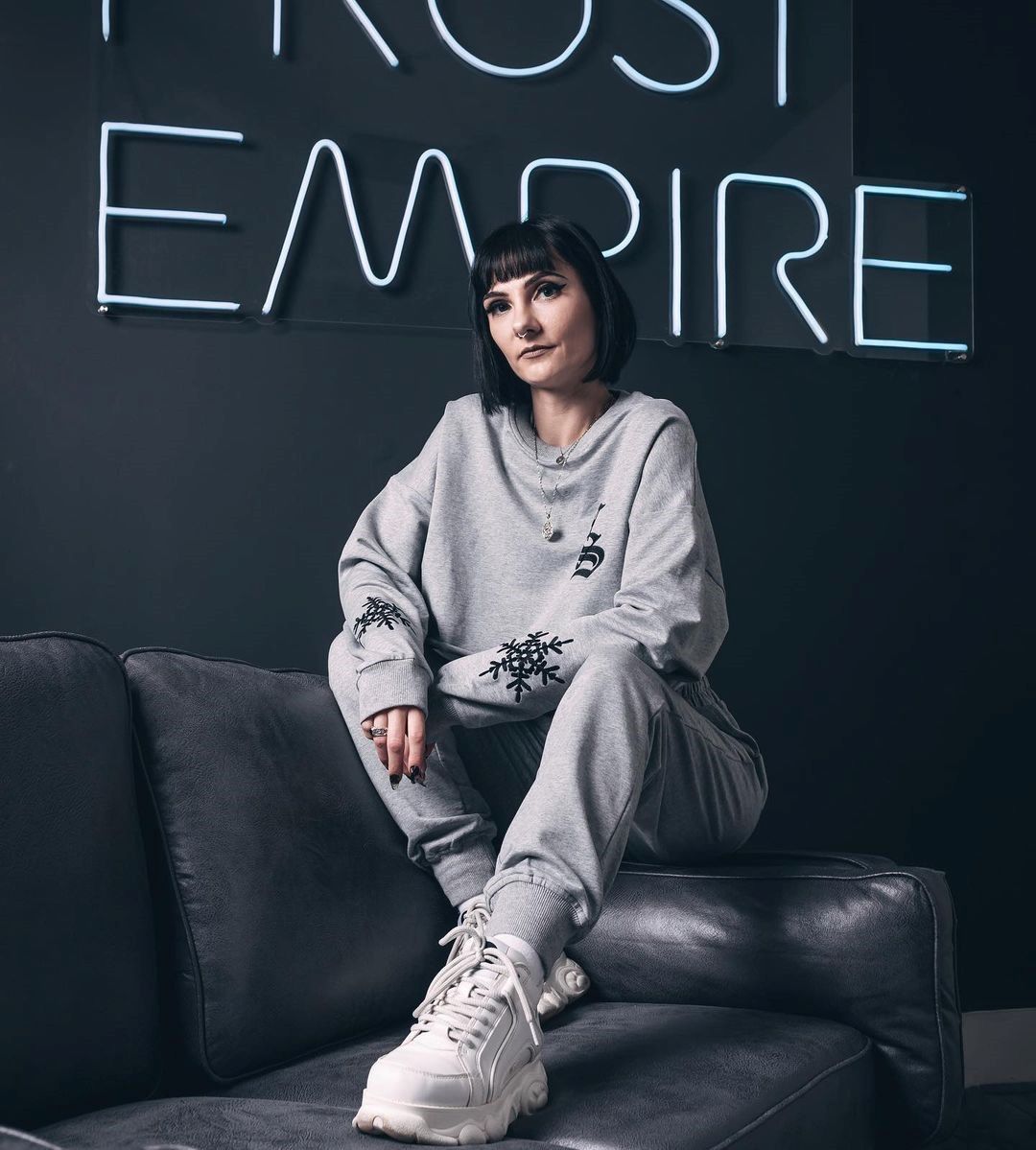 Custom Neon® larged branded retail sign @thefrostwear