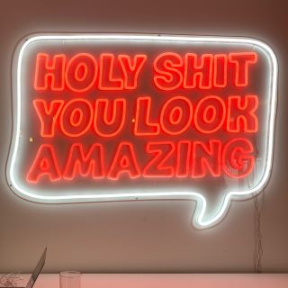 Custom Neon® pop art speach bubble sign @gotoskincare