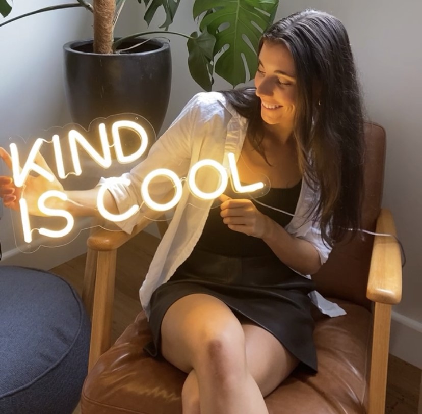 Custom Neon® warm white Kind is Cool