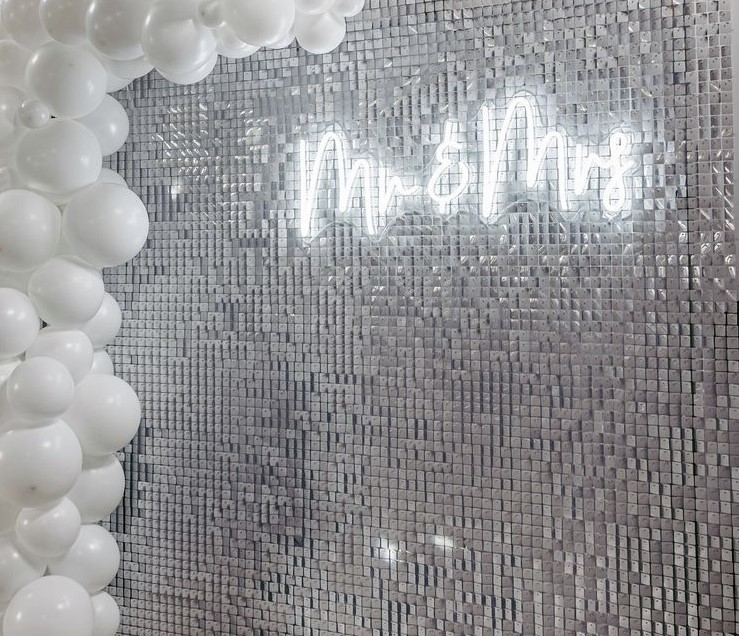 Mr & Mrs white Custom Neon® sign @raspberrycraftsandevents