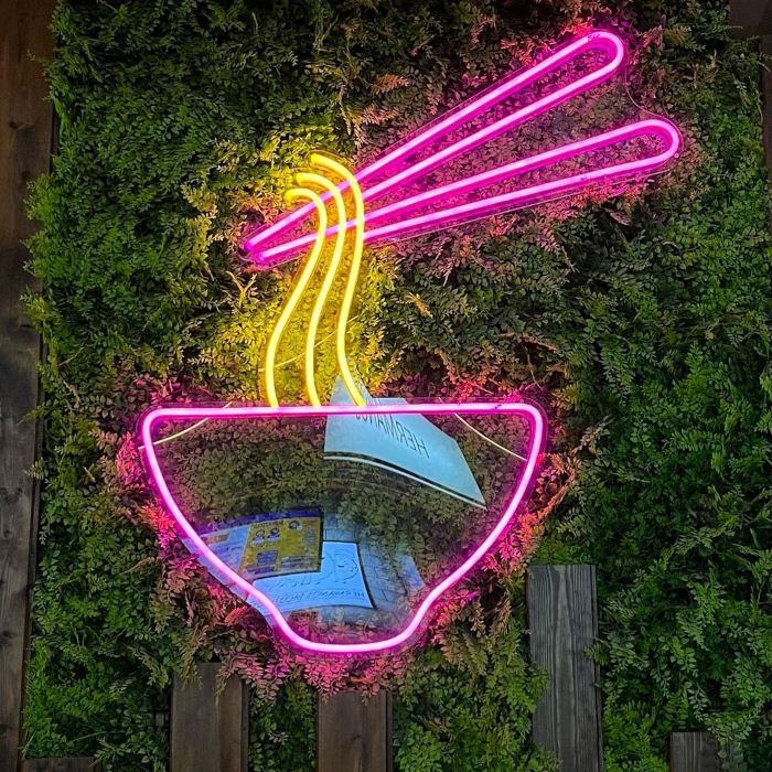 Custom Neon® noodle bowl artwork @mktplce.uk photography @brianfbenton