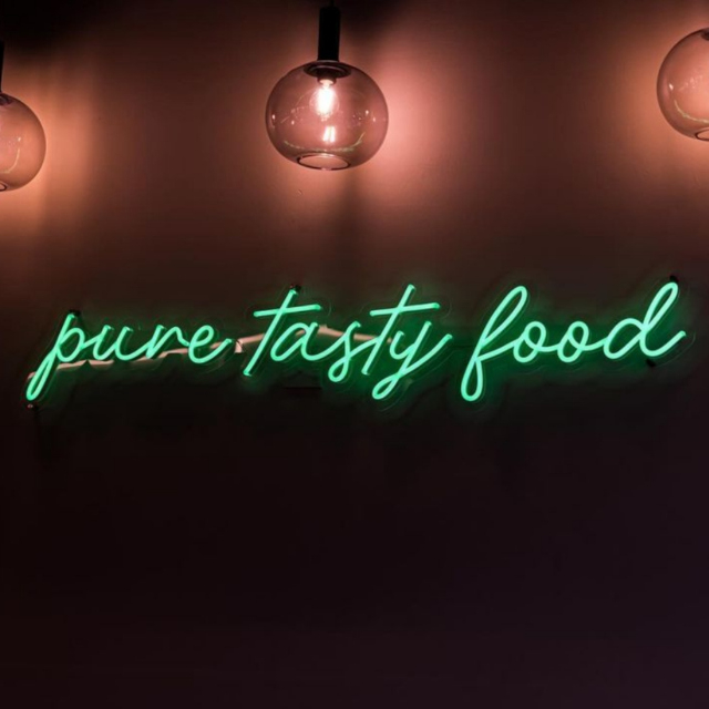Green Custom Neon® bakery quote sign @labakery.london