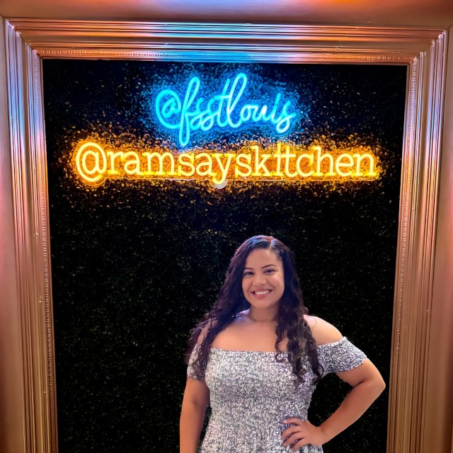 Custom Neon® social media handle selfie frame sign @ramsaykitchen @fsstlouis