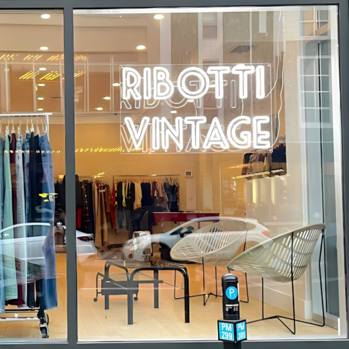 Custom Neon™ white LED neon shopfront window sign @ribottivintage