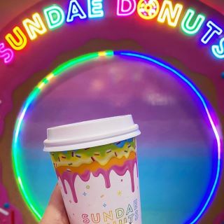 Custom Neon® logo wall sign @sundaedonuts