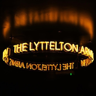 Avante neon font example