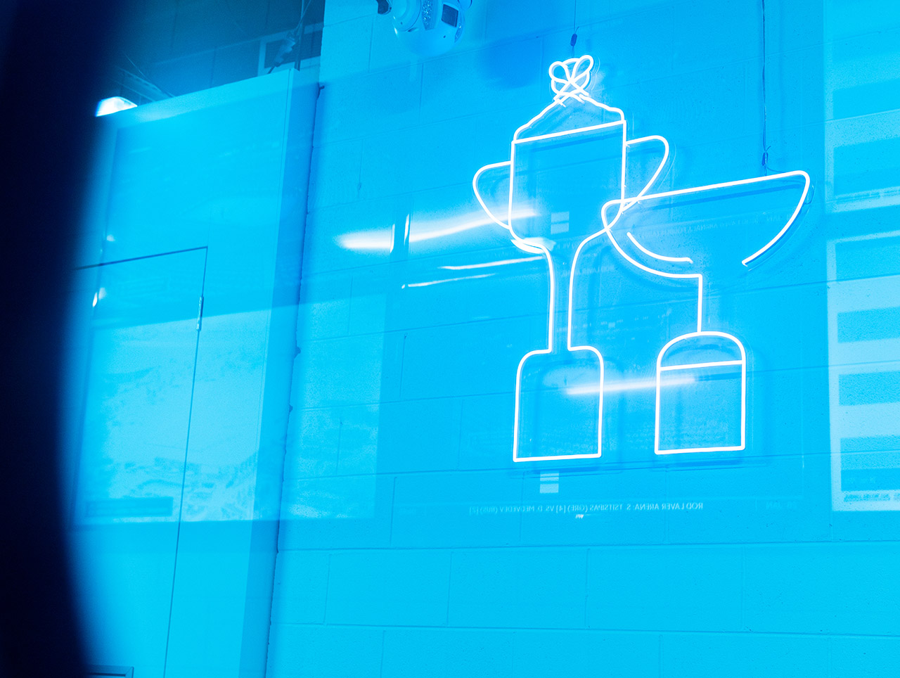 Custom Neon&reg; Trophies sign for tennis.com.au @australianopen