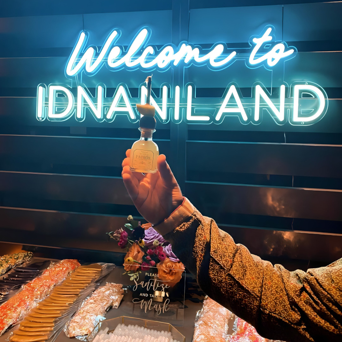 Custom Neon® mint green LED neon customized welcome sign for an event @juls_proc