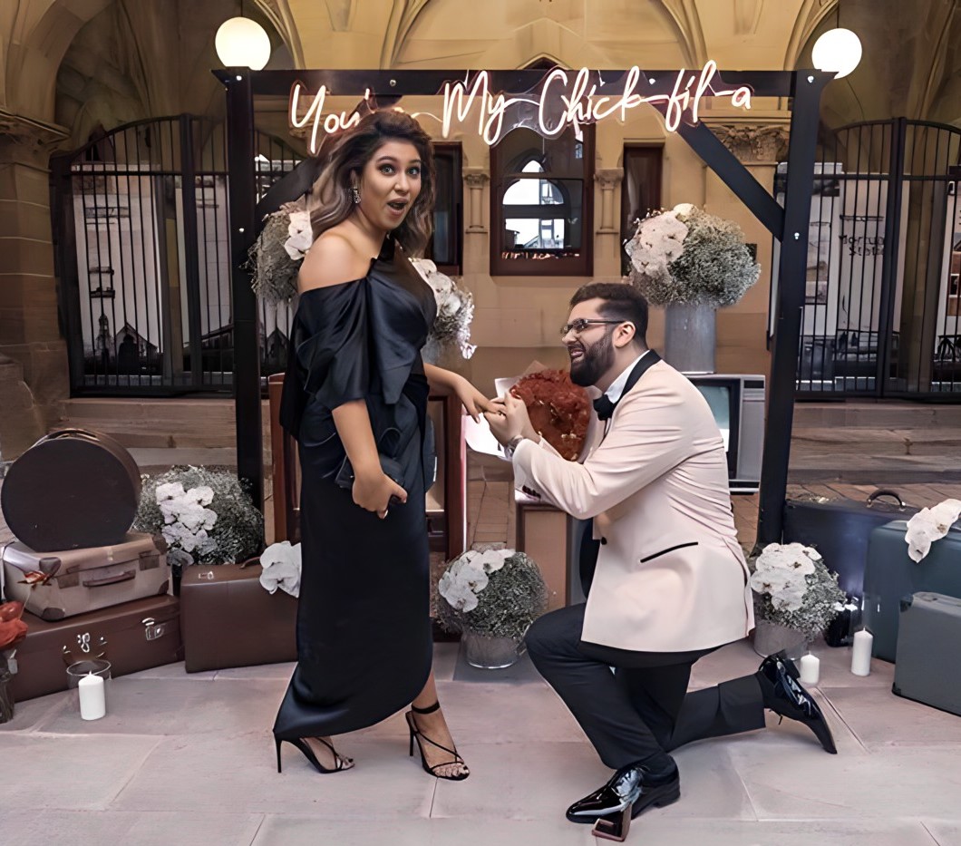 Custom Neon® red wedding proposal quote sign @itsmrtlc @sweetheavenlyevents